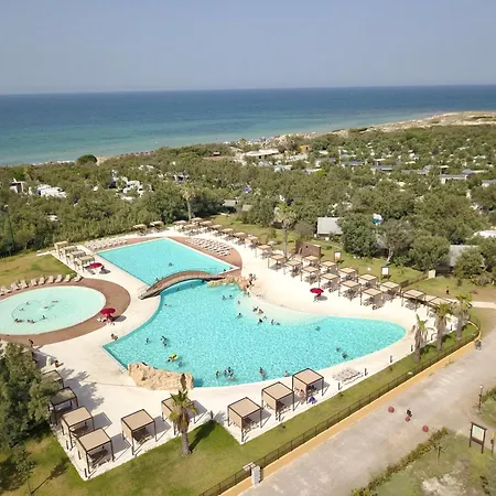 Torre Rinalda & Κάμπινγκ Λέτσε